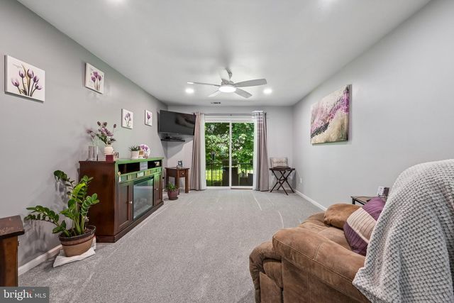 1407 SILVER CT, Hamilton, NJ 08690