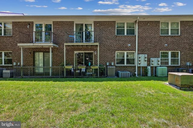 1407 SILVER CT, Hamilton, NJ 08690