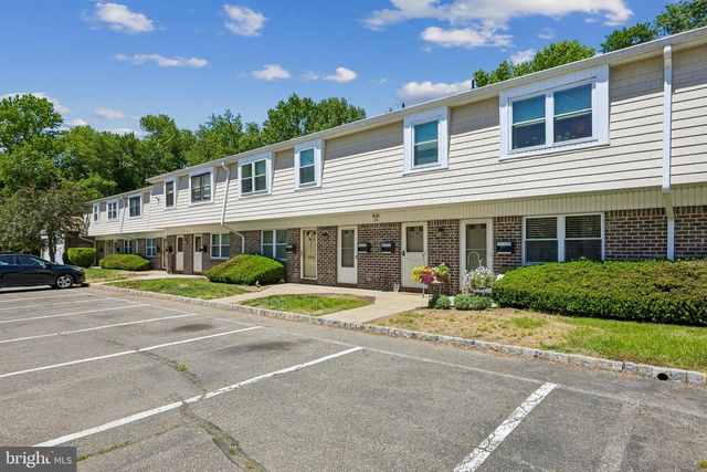 1407 SILVER CT, Hamilton, NJ 08690