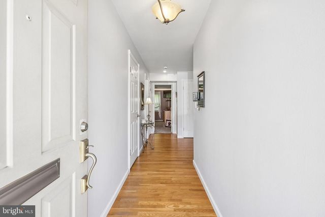 1407 SILVER CT, Hamilton, NJ 08690