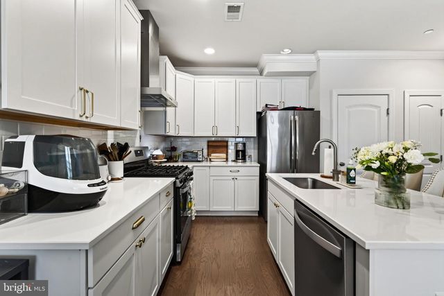 234 CHARLES ELLIS DR, Newtown Square, PA 19073