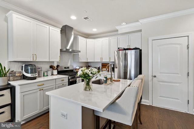 234 CHARLES ELLIS DR, Newtown Square, PA 19073