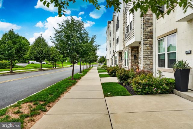 234 CHARLES ELLIS DR, Newtown Square, PA 19073