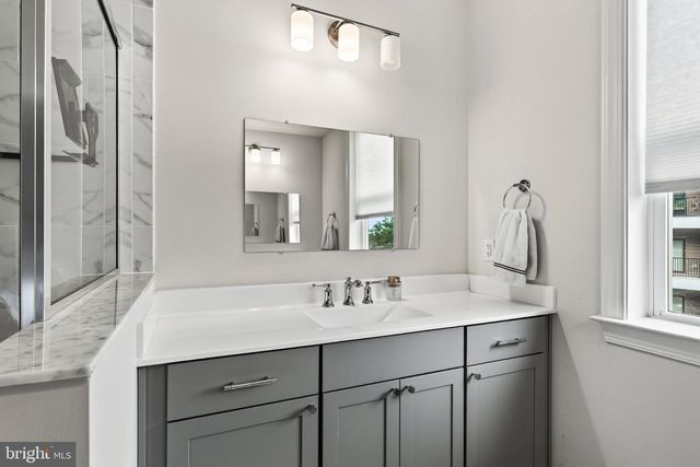 234 CHARLES ELLIS DR, Newtown Square, PA 19073