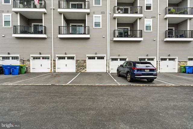 234 CHARLES ELLIS DR, Newtown Square, PA 19073