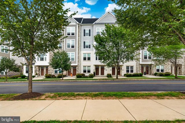 234 CHARLES ELLIS DR, Newtown Square, PA 19073