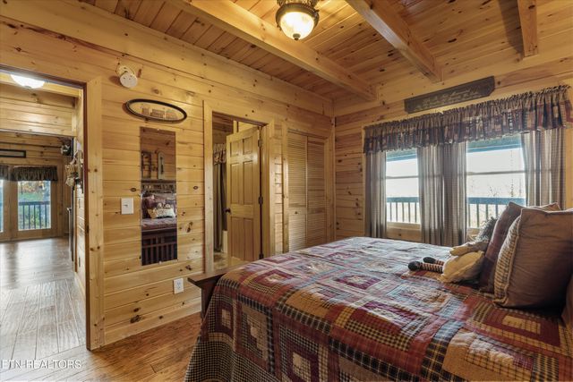 2026 Bill Flagle Way, Sevierville, TN 37876