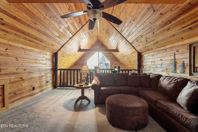 2026 Bill Flagle Way, Sevierville, TN 37876