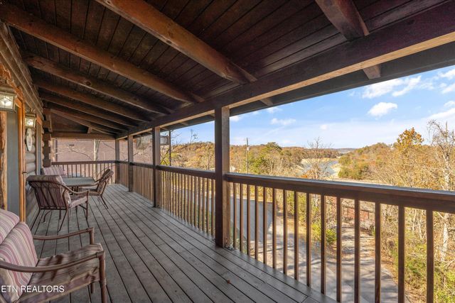 2026 Bill Flagle Way, Sevierville, TN 37876