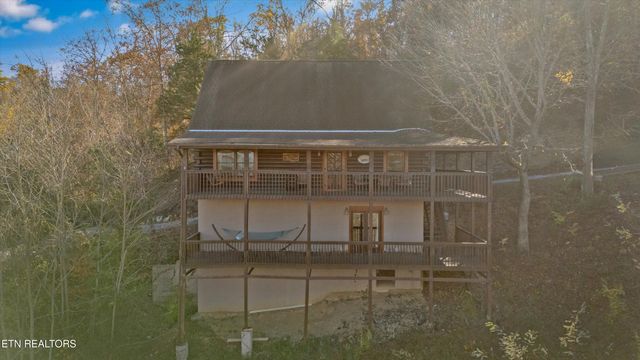 2026 Bill Flagle Way, Sevierville, TN 37876