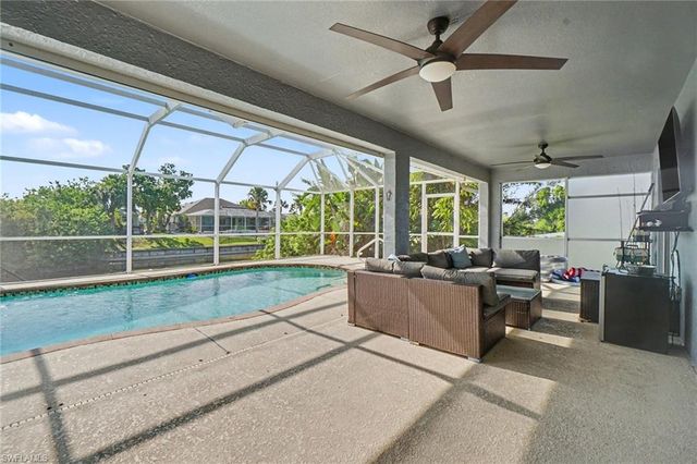 1143 NW 20th PL, Cape Coral, FL 33993