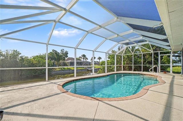 1143 NW 20th PL, Cape Coral, FL 33993