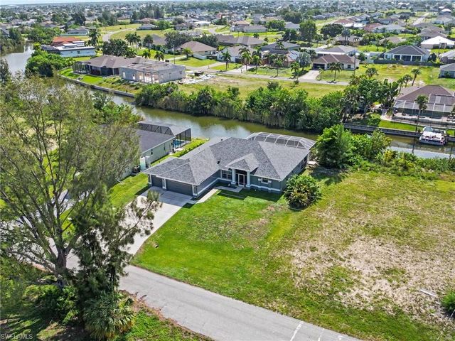 1143 NW 20th PL, Cape Coral, FL 33993