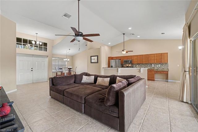 1143 NW 20th PL, Cape Coral, FL 33993