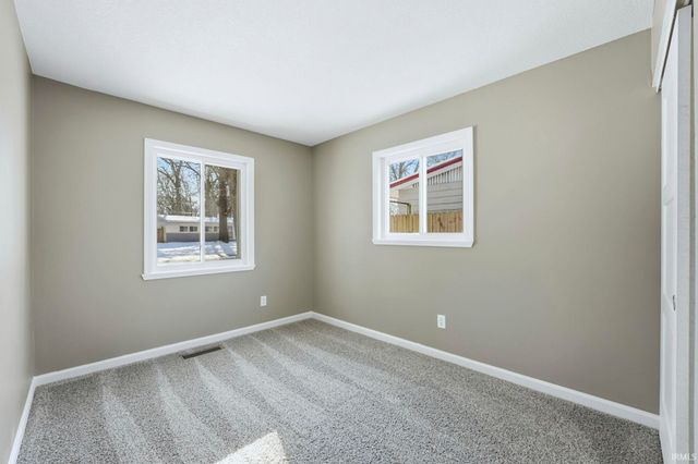 2533 Evans Street, Fort Wayne, IN 46806