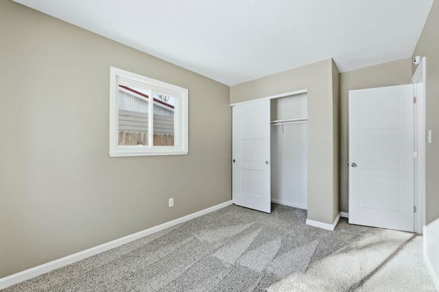 2533 Evans Street, Fort Wayne, IN 46806