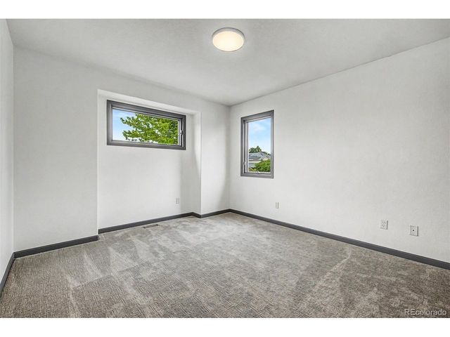 4624 S Hampton Cir, Boulder, CO 80301