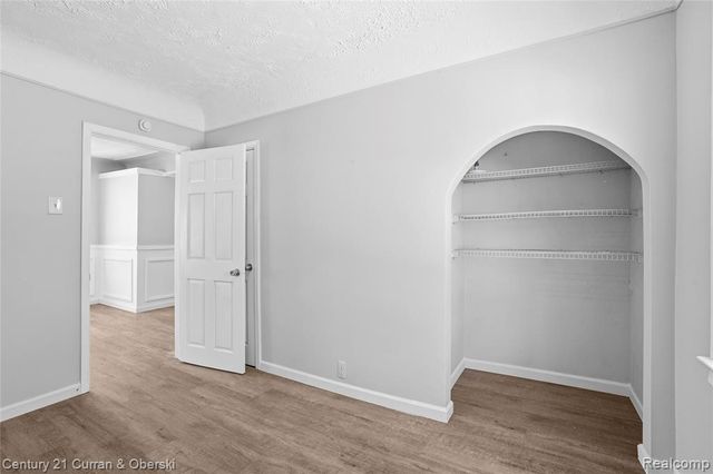 33805 Orangelawn Street, Livonia, MI 48150