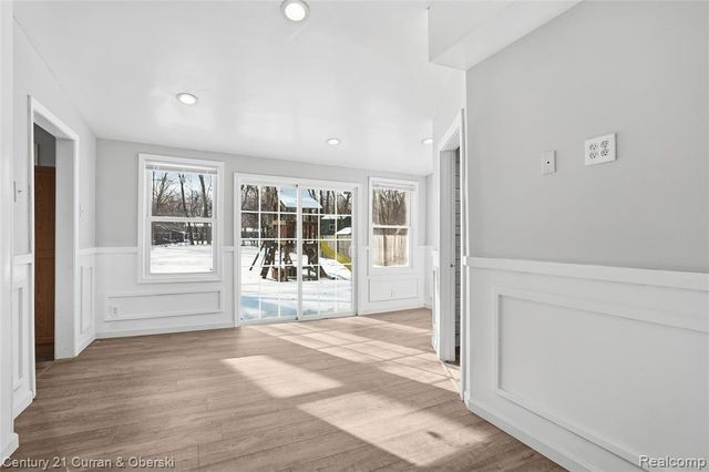 33805 Orangelawn Street, Livonia, MI 48150