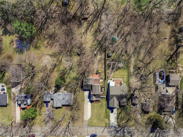 33805 Orangelawn Street, Livonia, MI 48150
