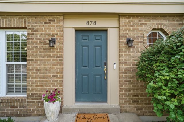878 Grandstone Court, Lebanon, OH 45036