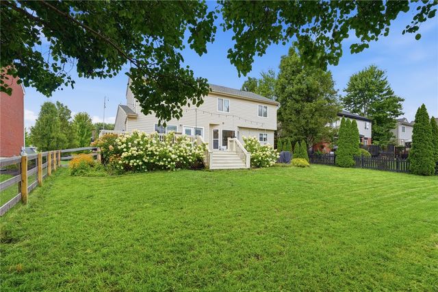 878 Grandstone Court, Lebanon, OH 45036