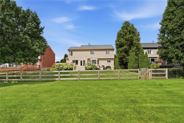 878 Grandstone Court, Lebanon, OH 45036
