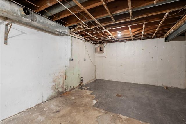 8604 E 84th Terrace, Raytown, MO 64138