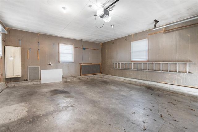 8604 E 84th Terrace, Raytown, MO 64138