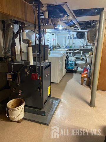 739 Ridgedale Avenue, Woodbridge Proper, NJ 07095