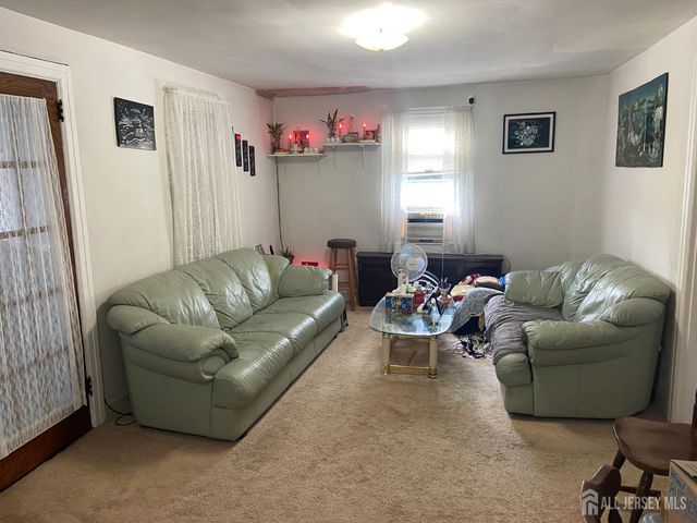 739 Ridgedale Avenue, Woodbridge Proper, NJ 07095