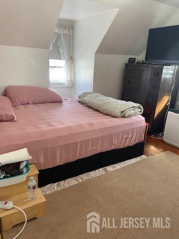 739 Ridgedale Avenue, Woodbridge Proper, NJ 07095