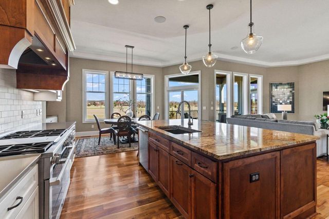 N33W29424 Millridge ROAD, Pewaukee, WI 53072