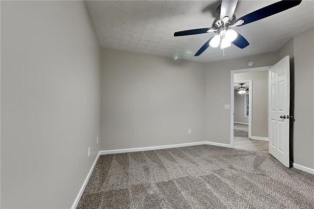 230 Lake Valley Drive, Loganville, GA 30052