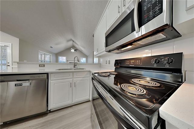 230 Lake Valley Drive, Loganville, GA 30052