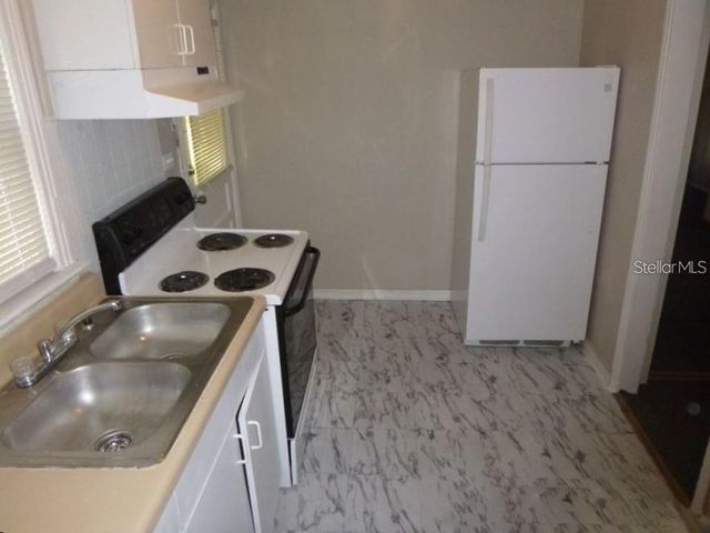 424 W DR M L KING JR BOULEVARD, Brooksville, FL 34601