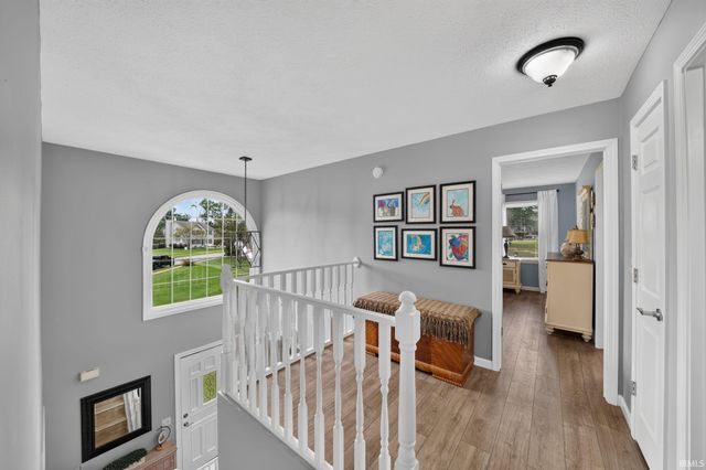 52116 Falcon Chase Drive, Granger, IN 46530