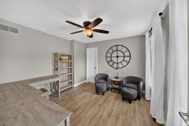 52116 Falcon Chase Drive, Granger, IN 46530