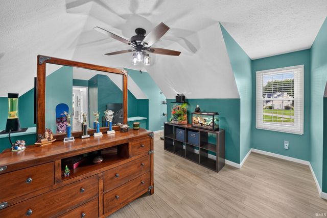 52116 Falcon Chase Drive, Granger, IN 46530