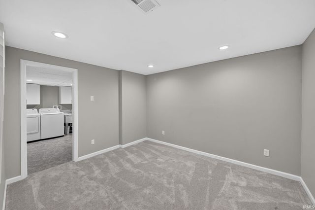 52116 Falcon Chase Drive, Granger, IN 46530