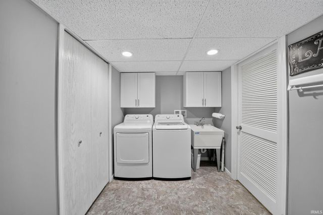 52116 Falcon Chase Drive, Granger, IN 46530