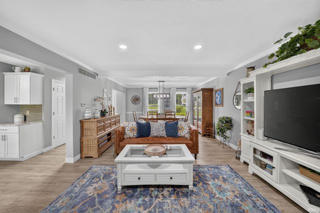 52116 Falcon Chase Drive, Granger, IN 46530