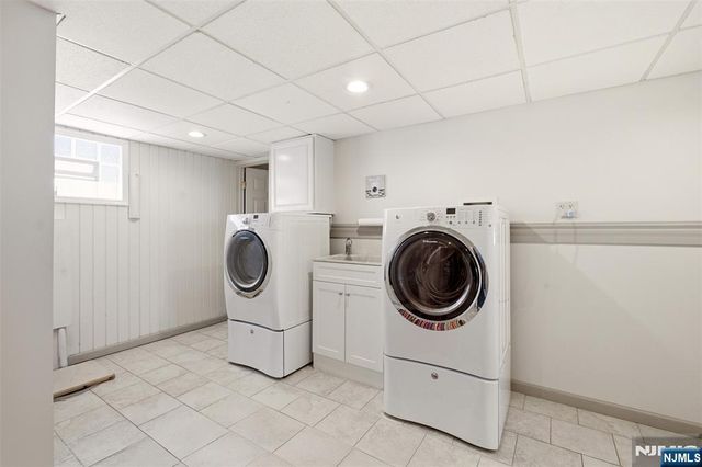 640 New York Avenue, Lyndhurst, NJ 07071