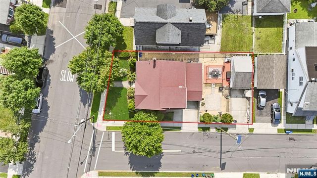 640 New York Avenue, Lyndhurst, NJ 07071