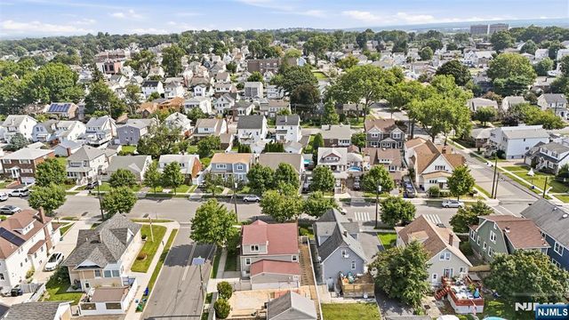 640 New York Avenue, Lyndhurst, NJ 07071