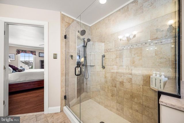 526 BEAUMONT CIR, West Chester, PA 19380