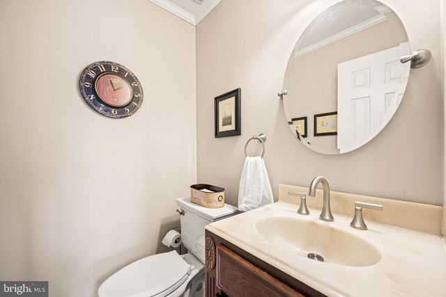 526 BEAUMONT CIR, West Chester, PA 19380