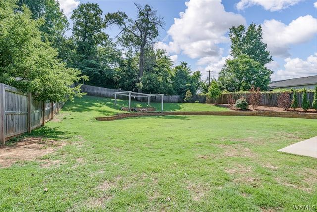 801 34th E, Tuscaloosa, AL 35404