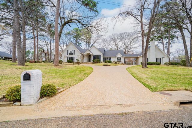 10 Elmwood St., Longview, TX 75604