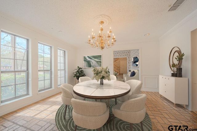 10 Elmwood St., Longview, TX 75604